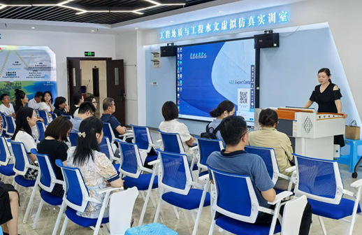 重慶水電職院國家級高技能人才培訓(xùn)基地現(xiàn)場教學(xué)